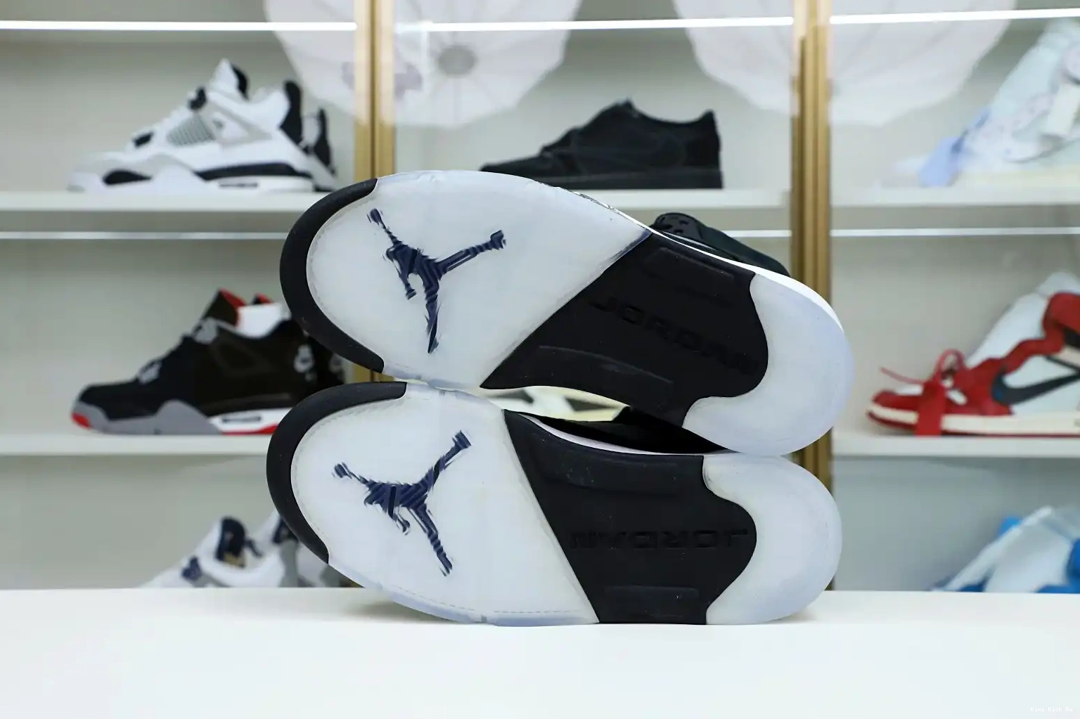 JORDAN RETRO Kimikick 2021 5 AIR 'OREO' 0612